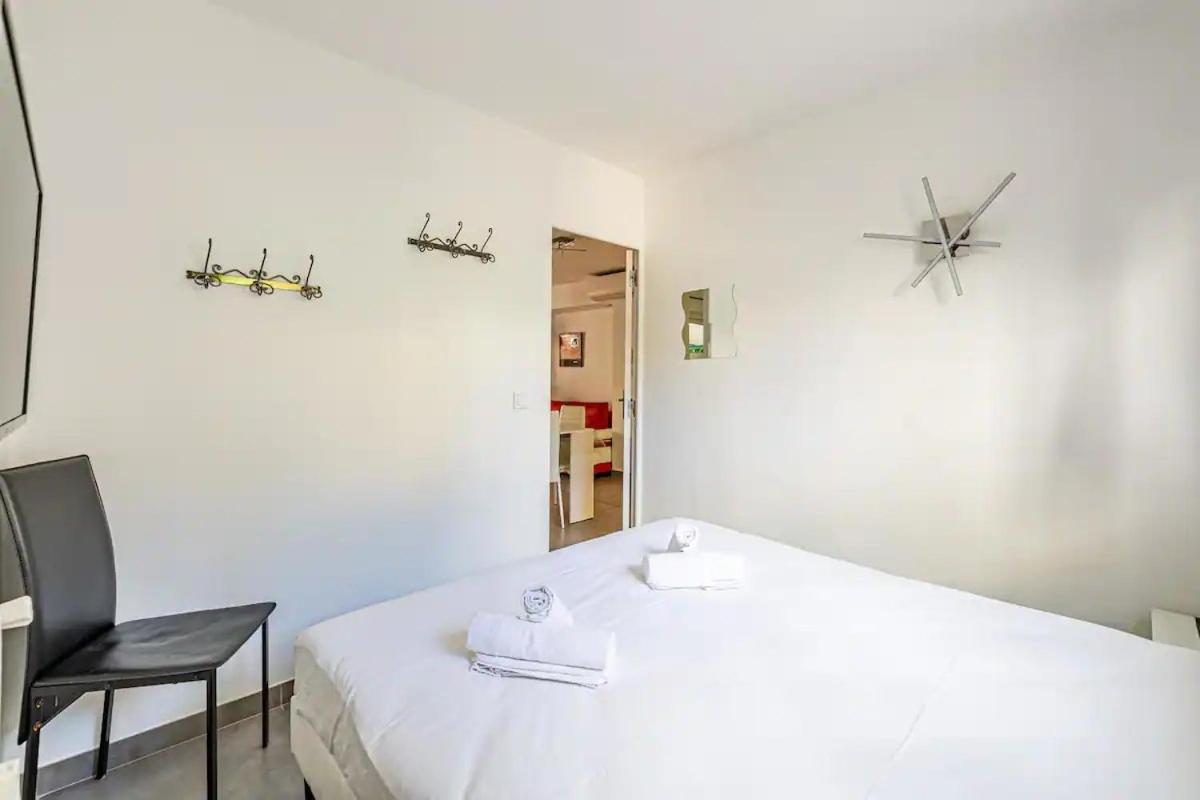 Superbe 3P 2Chambres, 2Terrasses Cannes Centre-Ville, 4 Min A Pied De La Croisette Sas-Meredith Loc المظهر الخارجي الصورة